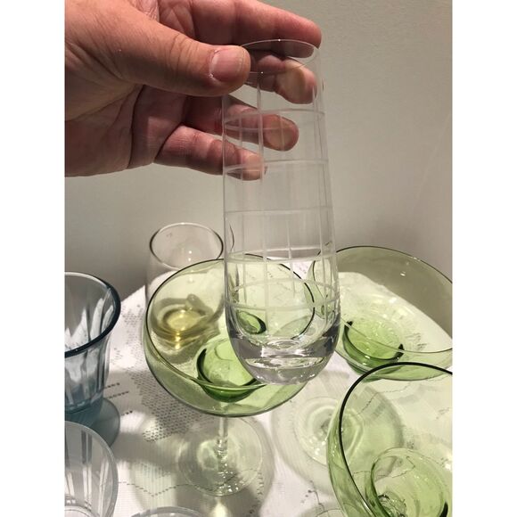 Mixed set of 12 Barware Glasses: Fostoria, Dragon Ware, Nest, Vintage Libbey, - Picture 5 of 6